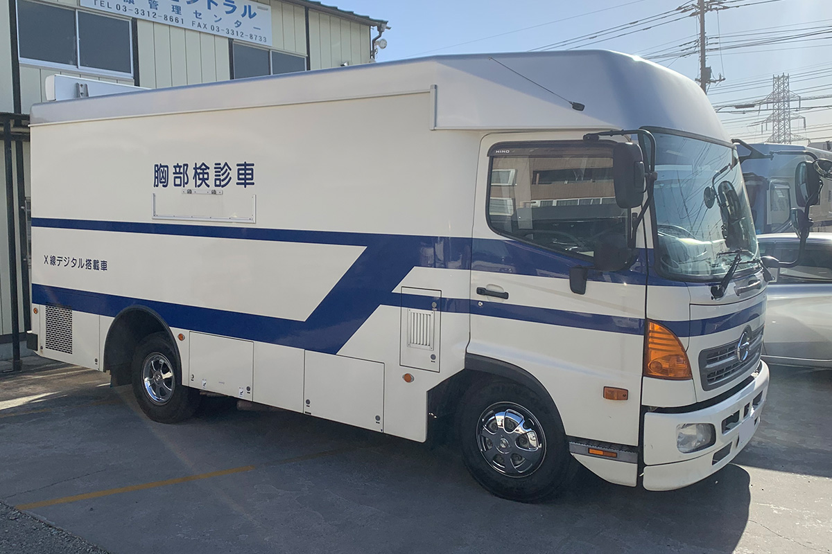 胸部X線検診車